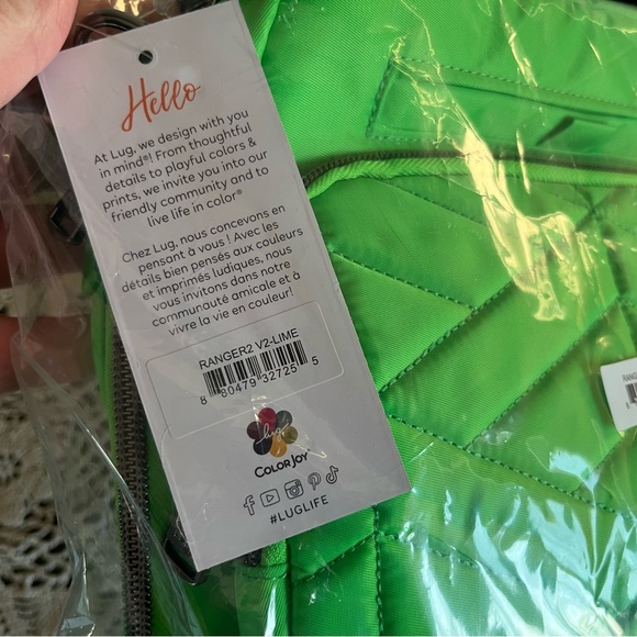Lug Ranger new with tags crossbody purse in lime green (bag hasn’t been opened) - Picture 3 of 3